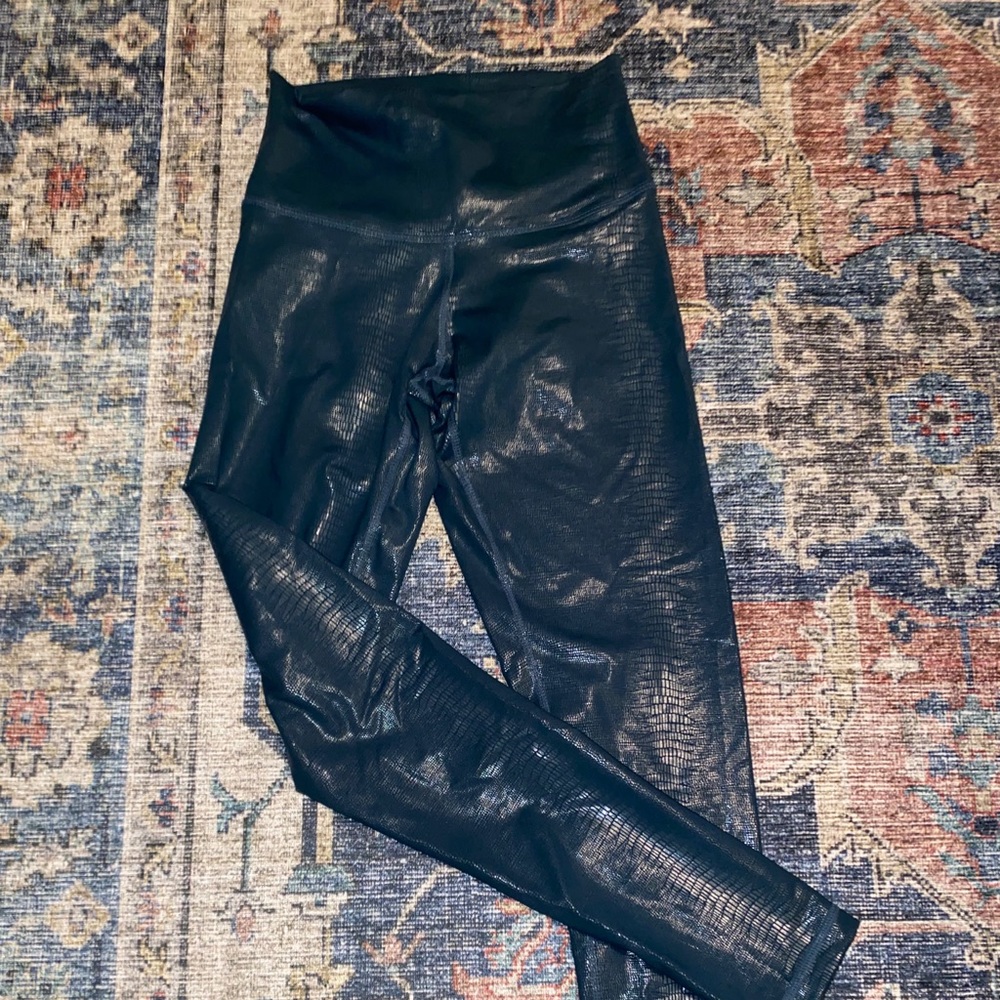 DYI High Shine Leggings